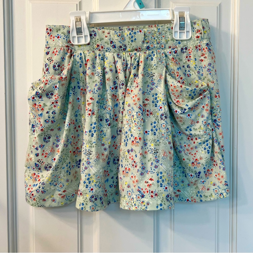Size 8 girls gap kids skort
